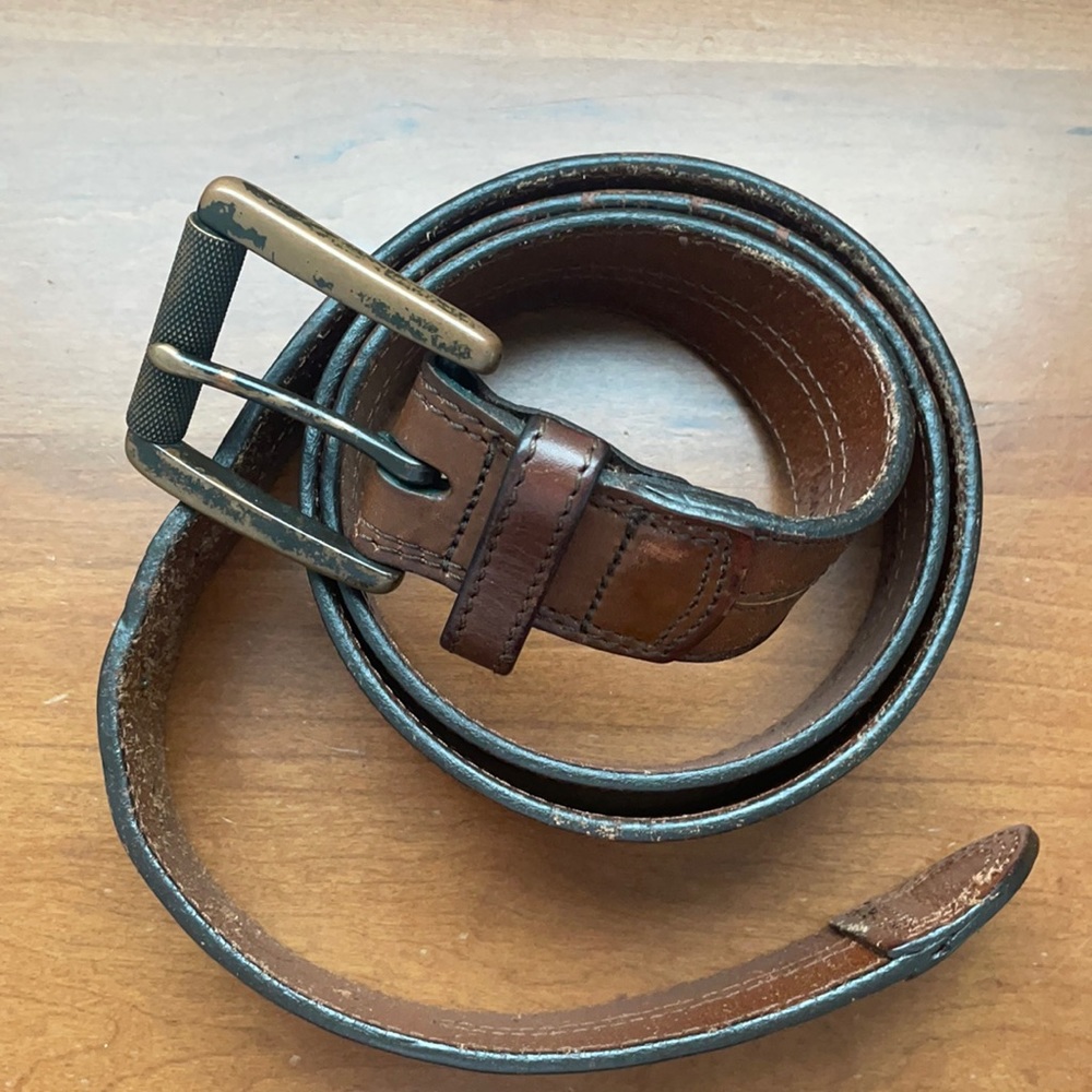 Johnston & Murphy Leather Belt